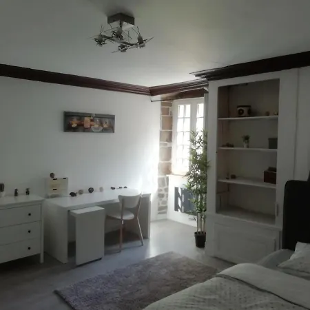 Charmant Appartement Plein Centre Auray Exterior photo